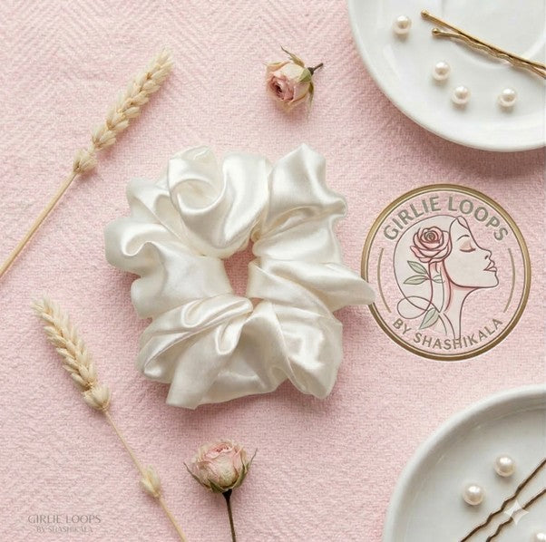 The Pearl Ivory Satin Cloud Loop